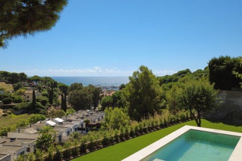 4 bedrooms house for sale in Arenys de Mar, Barcelona, Catalonia, Spain № 1341 - photo 25