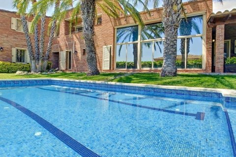 5 bedrooms house for sale in Sant Pol de Mar, Barcelona, Catalonia, Spain № 1340 - photo 6