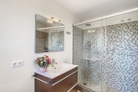 5 bedrooms house for sale in Sant Pol de Mar, Barcelona, Catalonia, Spain № 1340 - photo 2