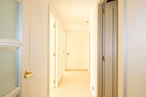 3 bedrooms apartment for sale in Sitges, Barcelona, Catalonia, Spain № 7103 - photo 13