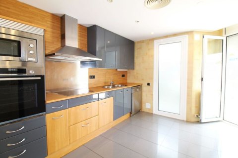 3 bedrooms apartment for sale in Sitges, Barcelona, Catalonia, Spain № 7103 - photo 26