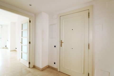 3 bedrooms apartment for sale in Sitges, Barcelona, Catalonia, Spain № 7103 - photo 20