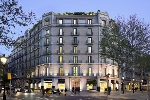 4 bedrooms apartment for sale in Barcelona, Catalonia, Spain № 1705