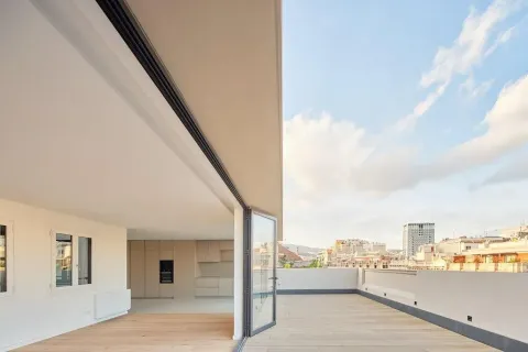 4 bedrooms apartment for sale in Barcelona, Catalonia, Spain № 1708
