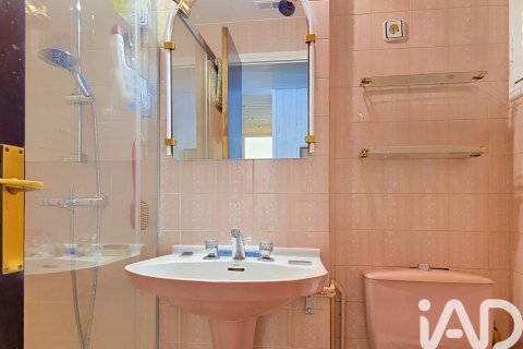 4 bedrooms apartment for sale in Barcelona, Catalonia, Spain № 8361 - photo 12