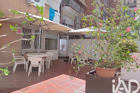 4 bedrooms apartment for sale in Barcelona, Catalonia, Spain № 8361 - photo 11