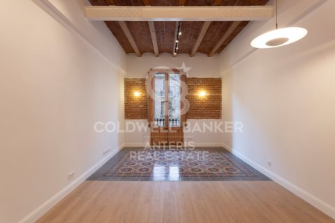 2 bedrooms apartment for sale in Barcelona, Catalonia, Spain № 5308 - photo 8
