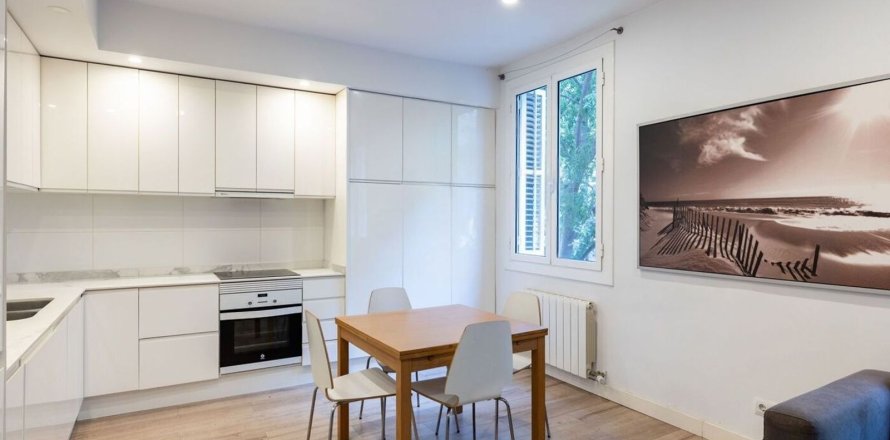 3 chambres apartment à vendre à Barcelona, Catalonia, Spain № 8133