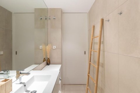 1 bedroom apartment for sale in Barcelona, Catalonia, Spain № 8135 - photo 24