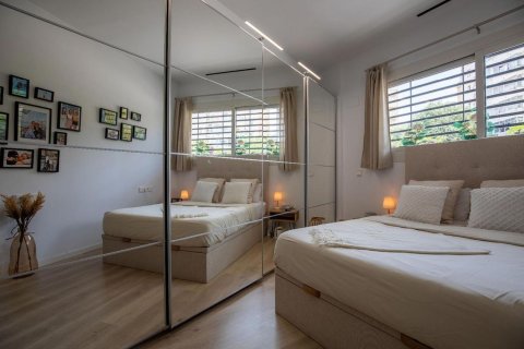 1 bedroom apartment for sale in Barcelona, Catalonia, Spain № 8135 - photo 14