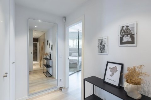 1 bedroom apartment for sale in Barcelona, Catalonia, Spain № 8135 - photo 20