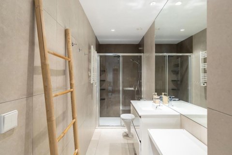 1 bedroom apartment for sale in Barcelona, Catalonia, Spain № 8135 - photo 21