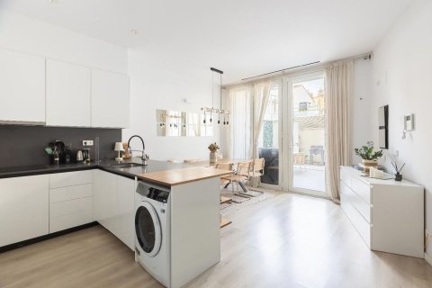 1 bedroom apartment for sale in Barcelona, Catalonia, Spain № 8135 - photo 4