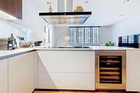 1 bedroom apartment for sale in Barcelona, Catalonia, Spain № 8136 - photo 8