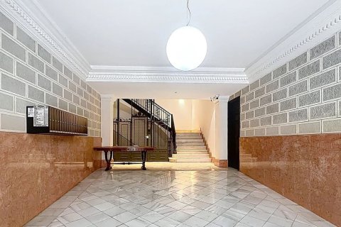 1 bedroom apartment for sale in Barcelona, Catalonia, Spain № 8136 - photo 18