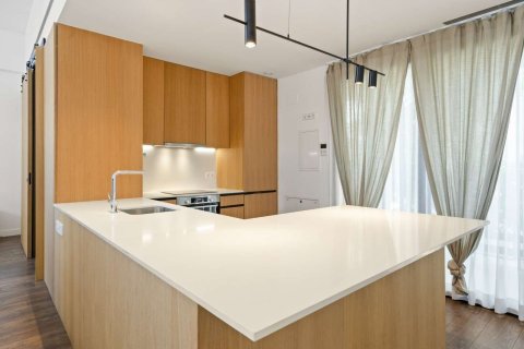 63 sq.m. apartment for sale in Barcelona, Catalonia, Spain № 8134 - photo 5