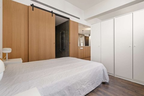 63 sq.m. apartment for sale in Barcelona, Catalonia, Spain № 8134 - photo 19