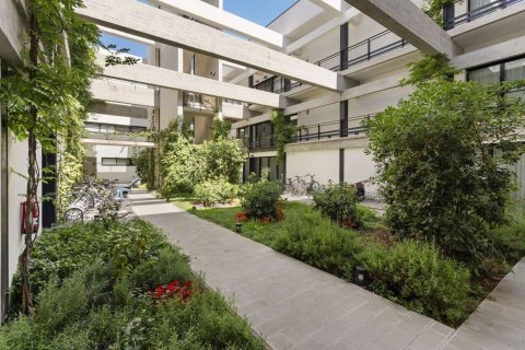63 sq.m. apartment for sale in Barcelona, Catalonia, Spain № 8134 - photo 27
