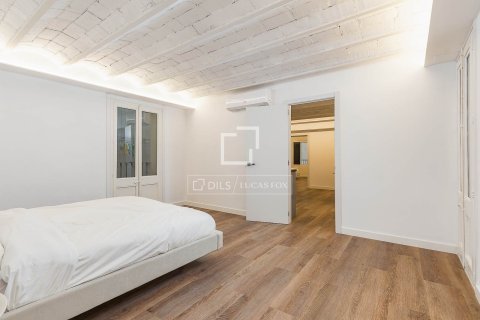 Купить квартиру в Барселона, Испания с 2 спальни, 95м², № 6451 - фото 16