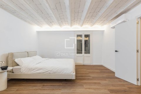 Купить квартиру в Барселона, Испания с 2 спальни, 95м², № 6451 - фото 15