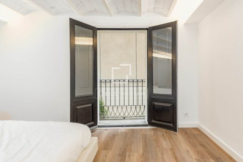 Купить квартиру в Барселона, Испания с 2 спальни, 95м², № 6451 - фото 24