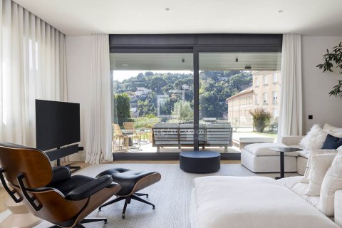 5 bedrooms villa for sale in Barcelona, Catalonia, Spain № 3778 - photo 4