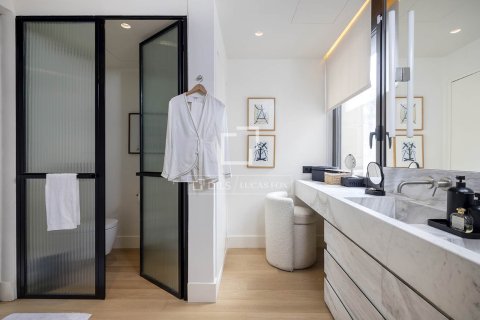 5 bedrooms villa for sale in Barcelona, Catalonia, Spain № 3778 - photo 22