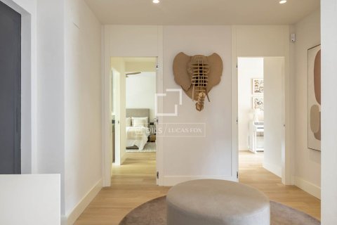 5 bedrooms villa for sale in Barcelona, Catalonia, Spain № 3778 - photo 28