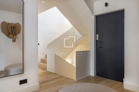 5 bedrooms villa for sale in Barcelona, Catalonia, Spain № 3778 - photo 27
