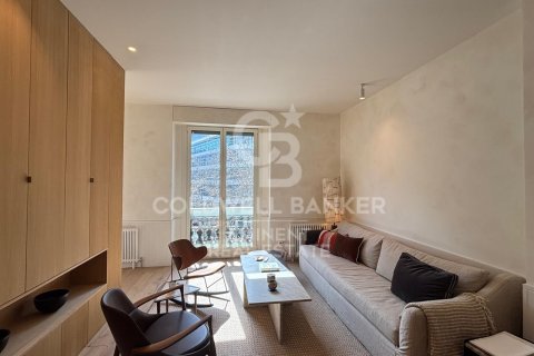 2 bedrooms apartment for sale in Barcelona, Catalonia, Spain № 7961