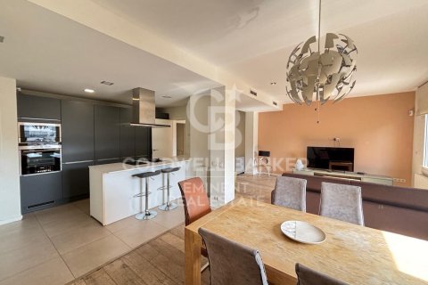 Apartamento de 3 dormitorios en venta en Barcelona, Cataluña, Spain № 7958 - foto 27