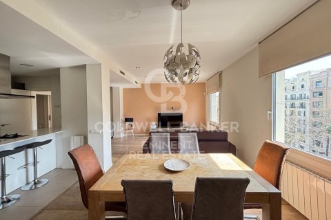 Apartamento de 3 dormitorios en venta en Barcelona, Cataluña, Spain № 7958 - foto 24