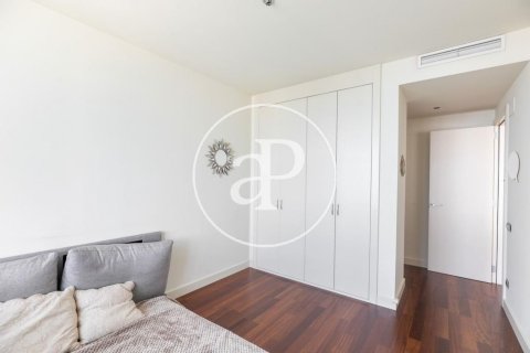 3 bedrooms penthouse for sale in Sant Marti, Barcelona, Catalonia, Spain № 2450 - photo 15