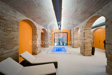 Купить квартиру в Барселона, Испания с 3 спальни, 232м², № 5929 - фото 18