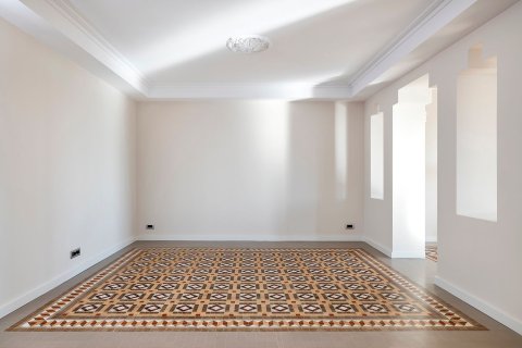 Apartamento de 3 dormitorios en venta en Barcelona, Cataluña, Spain № 6233 - foto 20