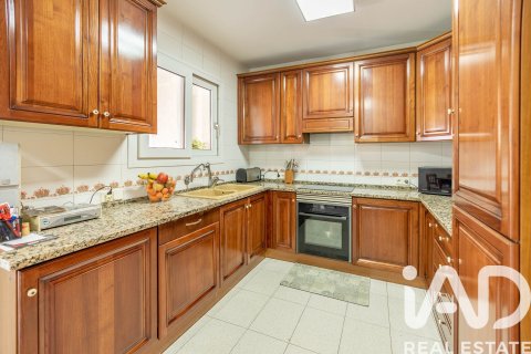 4 bedrooms apartment for sale in Vilanova i la Geltru, Barcelona, Catalonia, Spain № 7353 - photo 16