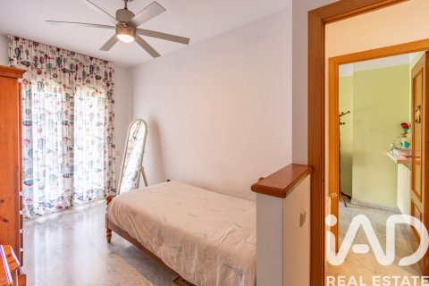 4 bedrooms apartment for sale in Vilanova i la Geltru, Barcelona, Catalonia, Spain № 7353 - photo 11