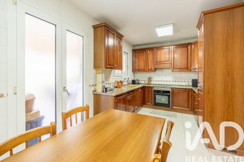 4 bedrooms apartment for sale in Vilanova i la Geltru, Barcelona, Catalonia, Spain № 7353 - photo 17