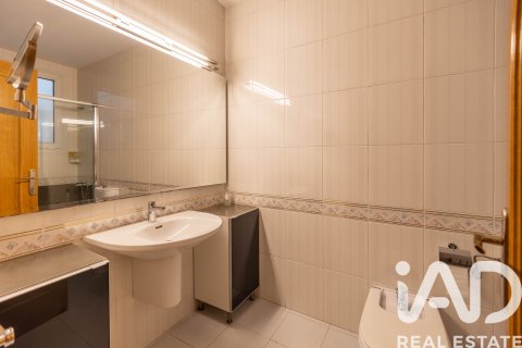 4 bedrooms apartment for sale in Vilanova i la Geltru, Barcelona, Catalonia, Spain № 7353 - photo 12