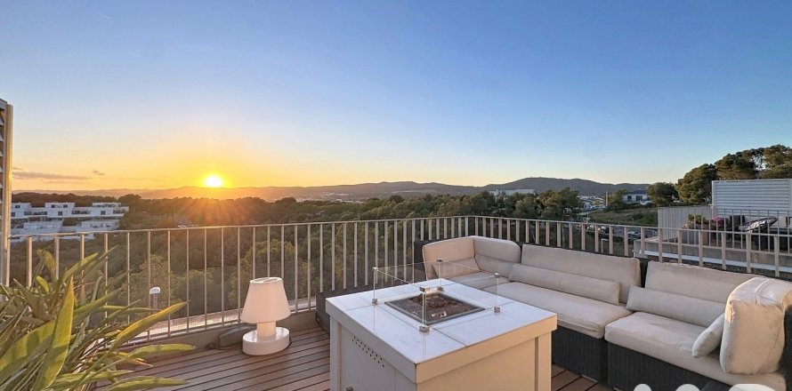 Apartamento de 4 dormitorios en venta en Sant Pere de Ribes, Barcelona, Cataluña, Spain № 7354