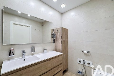 Apartamento de 4 dormitorios en venta en Sant Pere de Ribes, Barcelona, Cataluña, Spain № 7354 - foto 16