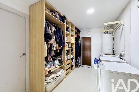 Apartamento de 4 dormitorios en venta en Sant Pere de Ribes, Barcelona, Cataluña, Spain № 7354 - foto 3