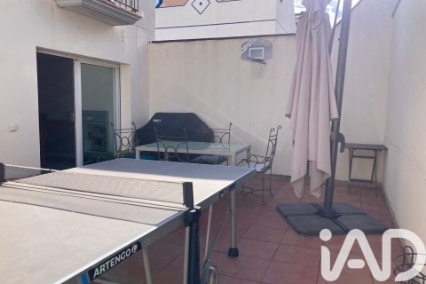 Casa adosada de 4 dormitorios en venta en Sitges, Barcelona, Cataluña, Spain № 7355 - foto 8