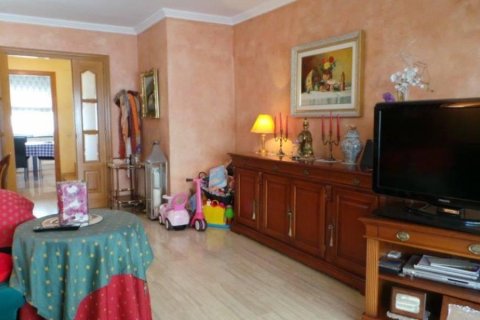 3 bedrooms villa for sale in Badalona, Barcelona, Catalonia, Spain № 1191 - photo 17