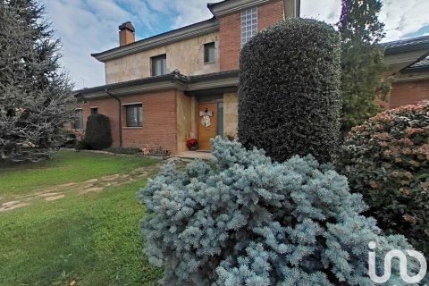 Купить дом в Альпикат, Испания с 6 спален, 375м², № 4984 - фото 9
