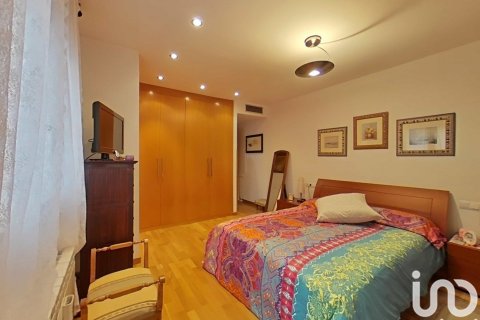 Купить дом в Альпикат, Испания с 6 спален, 375м², № 4984 - фото 11