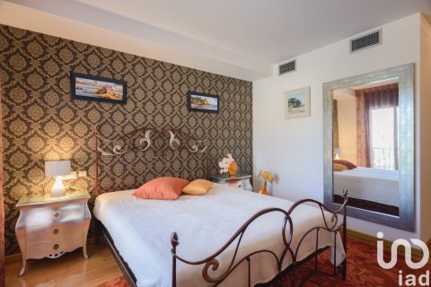 Купить дом в Льорет-де-Мар, Испания с 4 спальни, 352м², № 4985 - фото 11