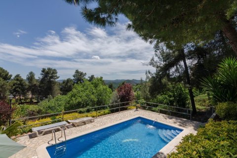 5 bedrooms house for sale in Corbera de Llobregat, Barcelona, Catalonia, Spain № 1940
