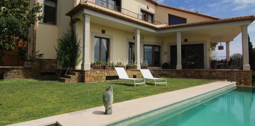 5 bedrooms house for sale in Olivella, Barcelona, Catalonia, Spain № 1938