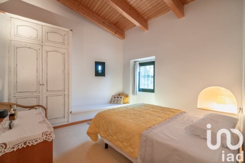 3 bedrooms house for sale in Navata, Girona, Catalonia, Spain № 4859 - photo 23